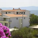 Ivandić Appartement *